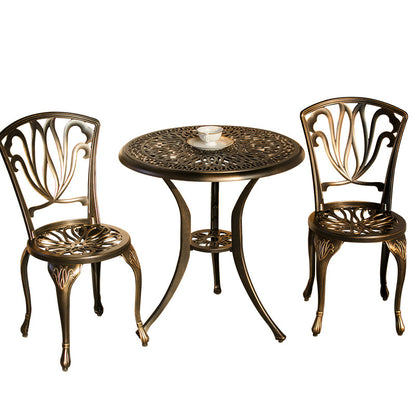 Nordic Outdoor Table and Chairs