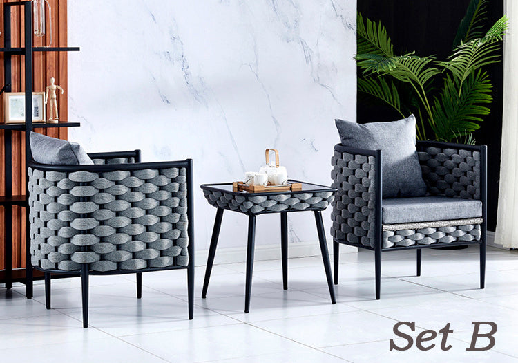Evelina Coffee Table And Chairs