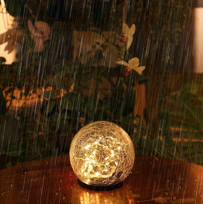 Cracked Ball Solar light