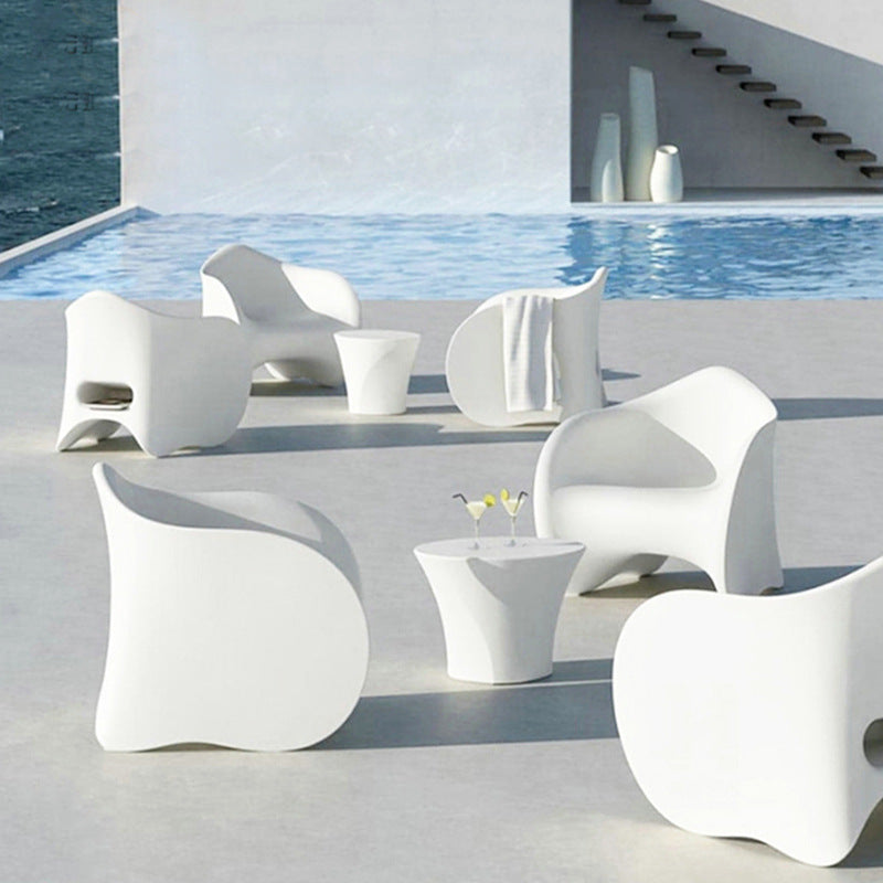 Luna Table And Chair