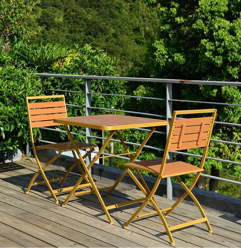 Outdoor Classic Table And Chair
